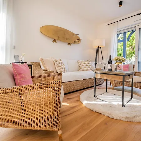 Chloe - Pearl Villa